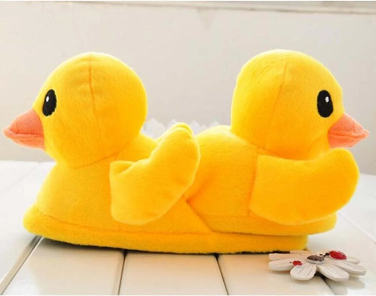 acdiac Funny Cozy Duck Slippers for men women,Winter Warm Fuzzy Soft Non-slip Yellow Duck Shoes Adult For Home,Indoor,Theme party