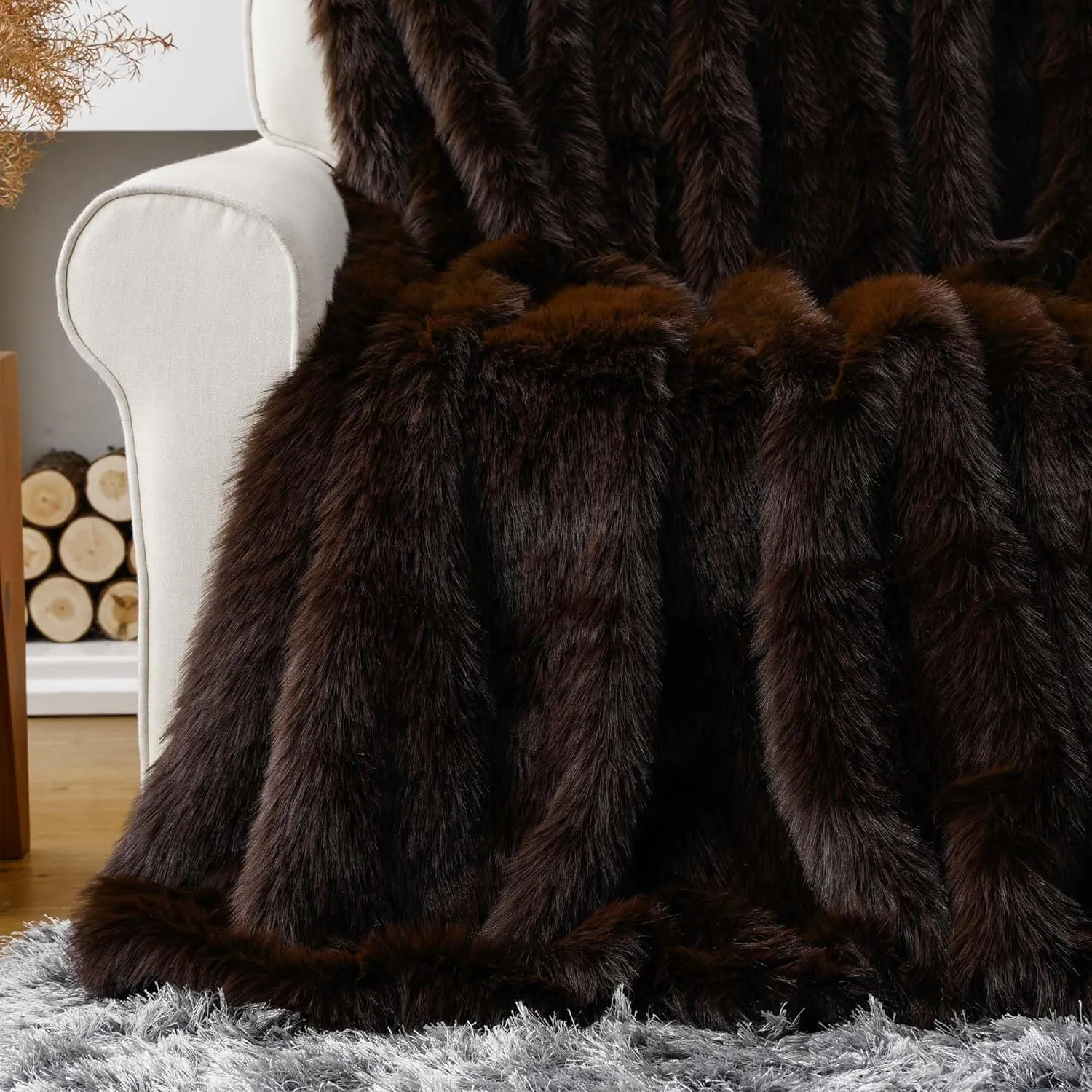 BATTILO HOME Luxury Brown Faux Fur Throw Blanket, Large Soft Warm Cozy Fuzzy Fluffy Fur Blankets and Throws for Bed, Home Decor, King Size Fur Blanket with Long Pile, 60"x80"