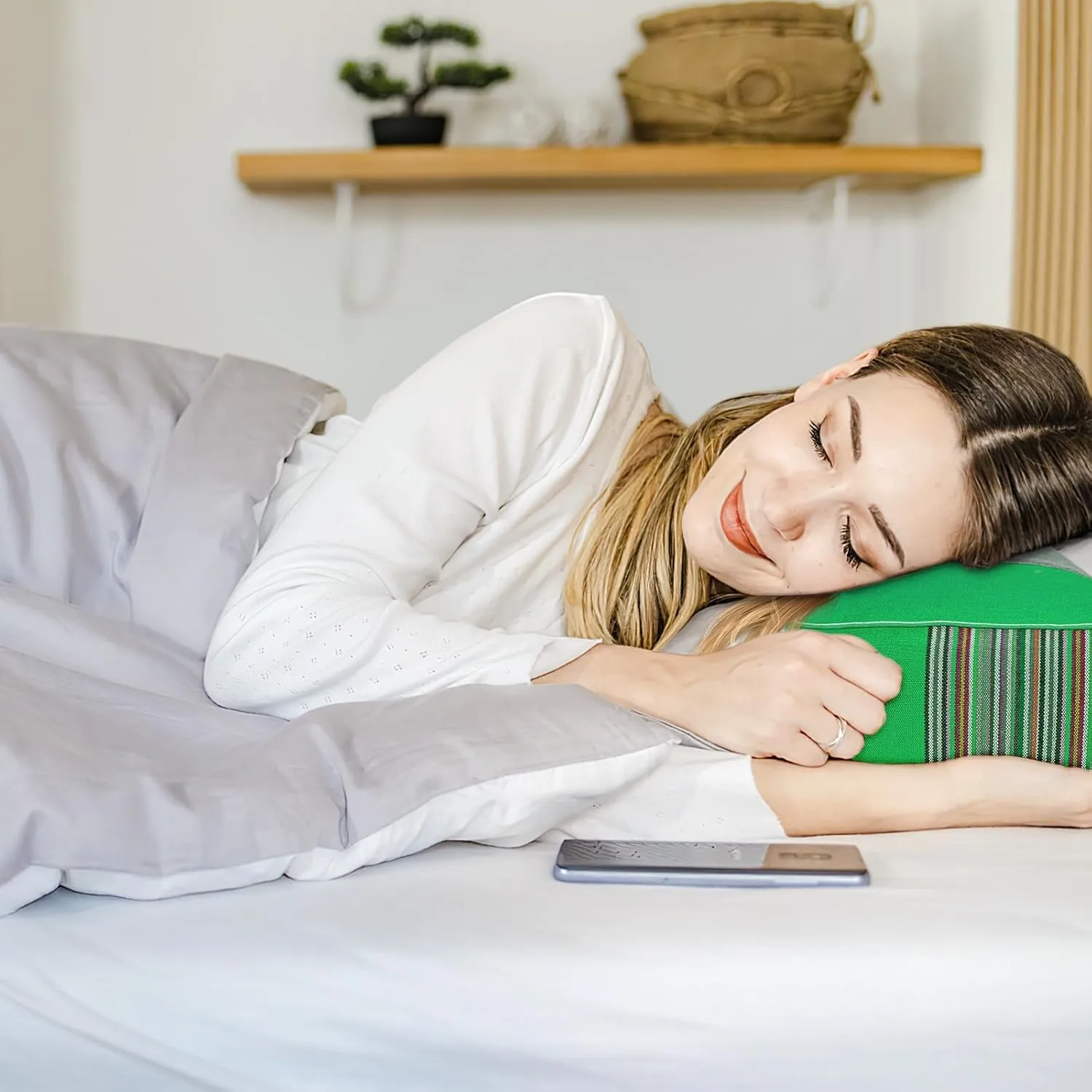Buckwheat Pillow & Cervical Pillows for Sleeping（21x8x3inch） 100% Organic Coarse Cloth Package w Organic Buckwheat Hulls， Natural Cooling Technology and Relieve Cervical Pain. (Green)