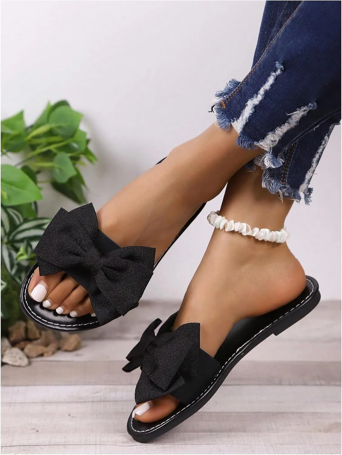 MakeMeChic Women's Bow Sandals Summer Beach Cute Flats Slides Slippers
