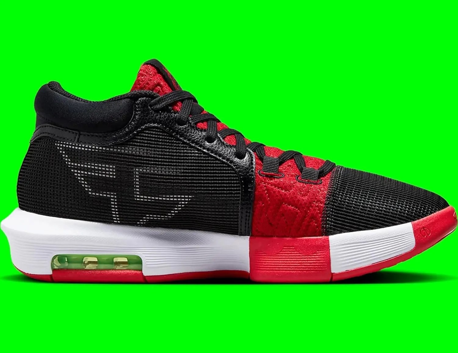 Nike Men's Basketball Shoe