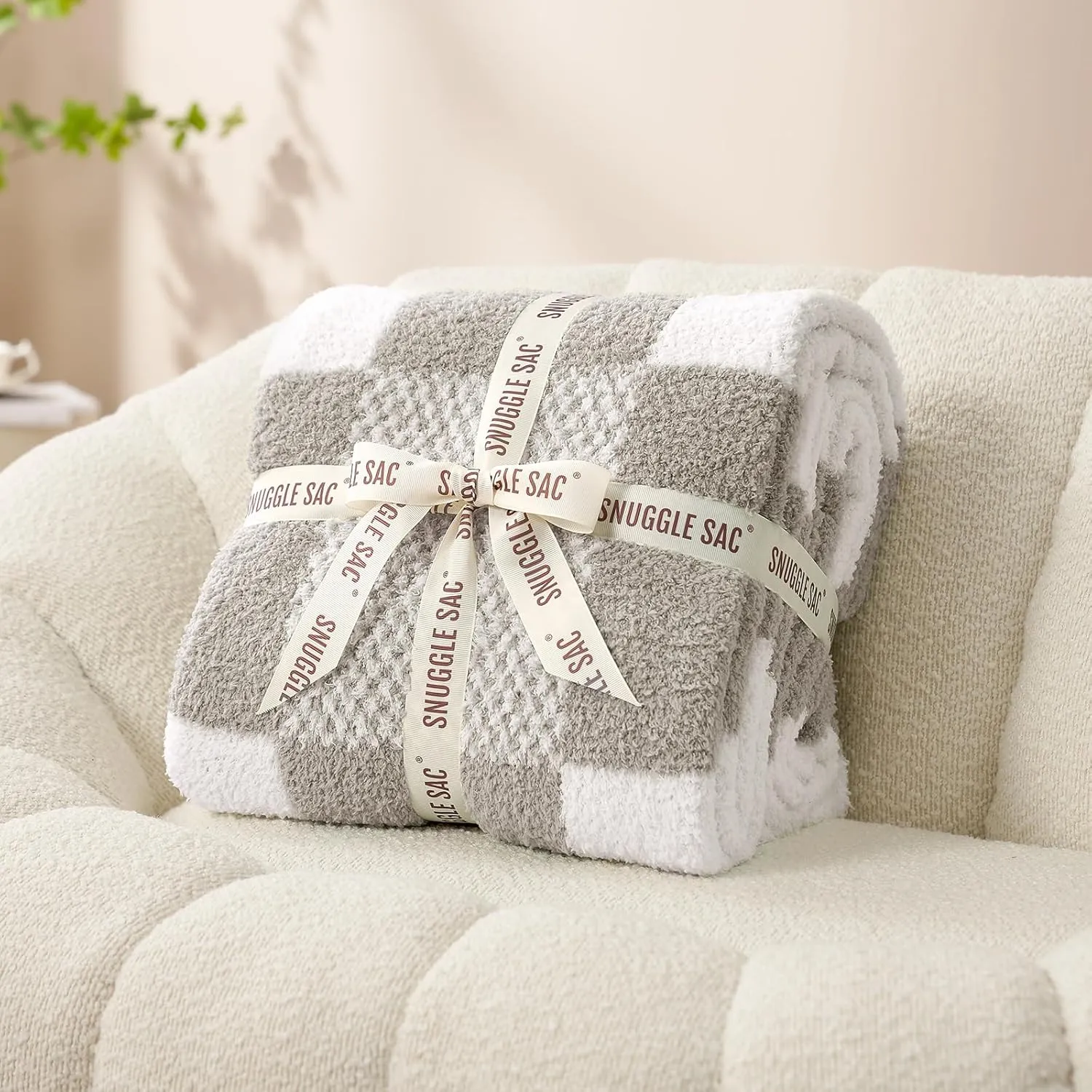 Snuggle Sac Checkered Blanket, Grey Throw Blanket for Couch Checker Microfiber Fluffy Warm Fuzzy Cozy Soft Throw Blanket Reversible Checkerered Blankets for Sofa, Chair, Bed, 50x60 inches