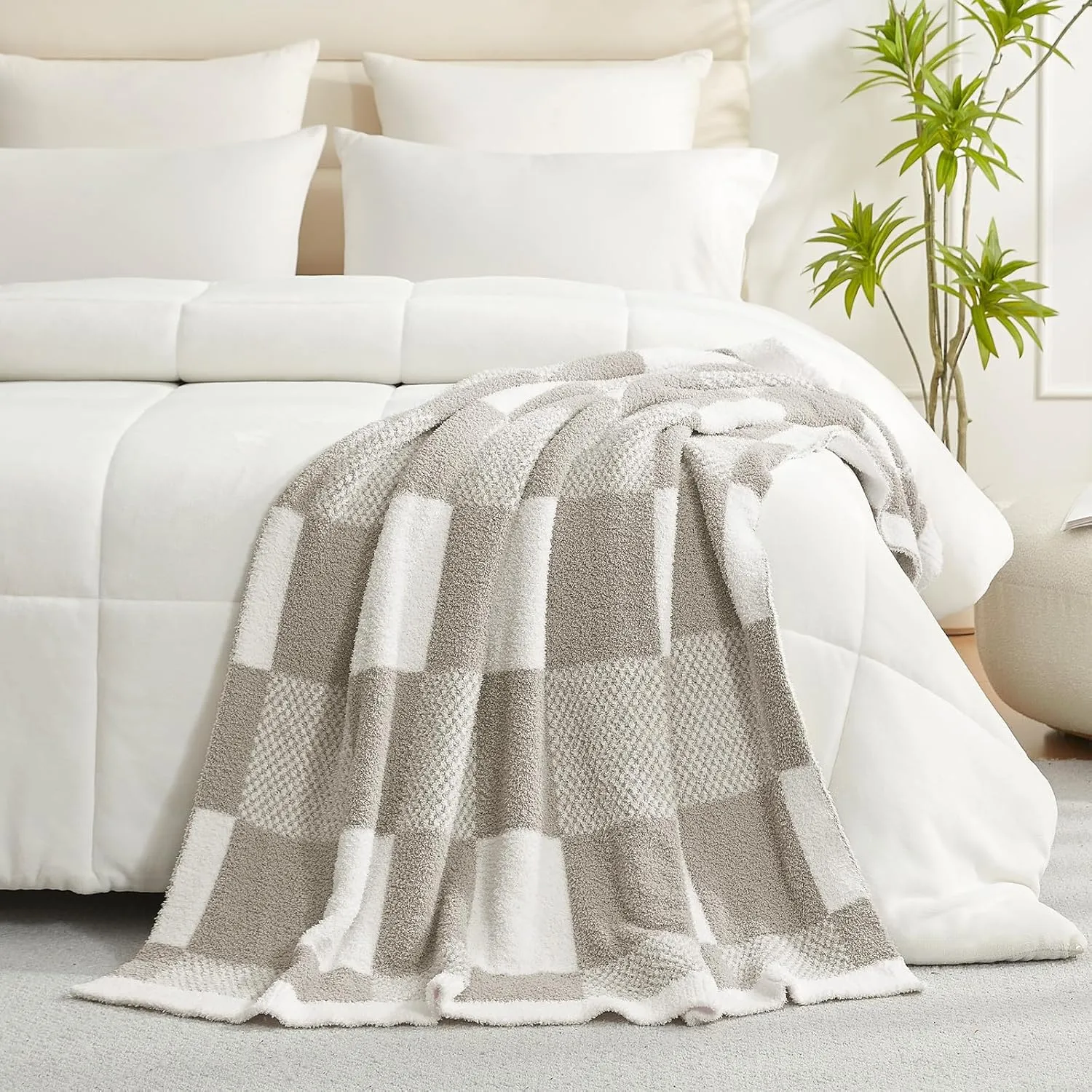 Snuggle Sac Checkered Blanket, Grey Throw Blanket for Couch Checker Microfiber Fluffy Warm Fuzzy Cozy Soft Throw Blanket Reversible Checkerered Blankets for Sofa, Chair, Bed, 50x60 inches