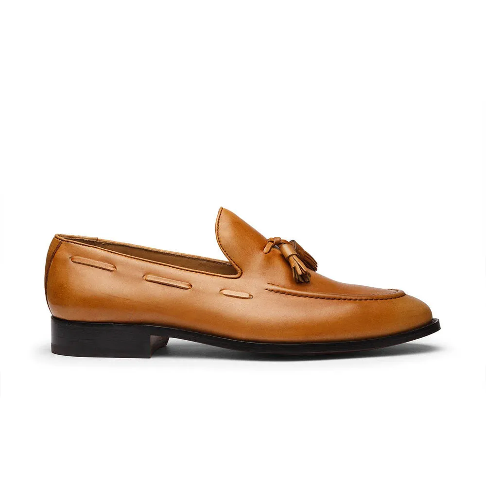 Tan Tassel Loafer With Piping Modern Detail