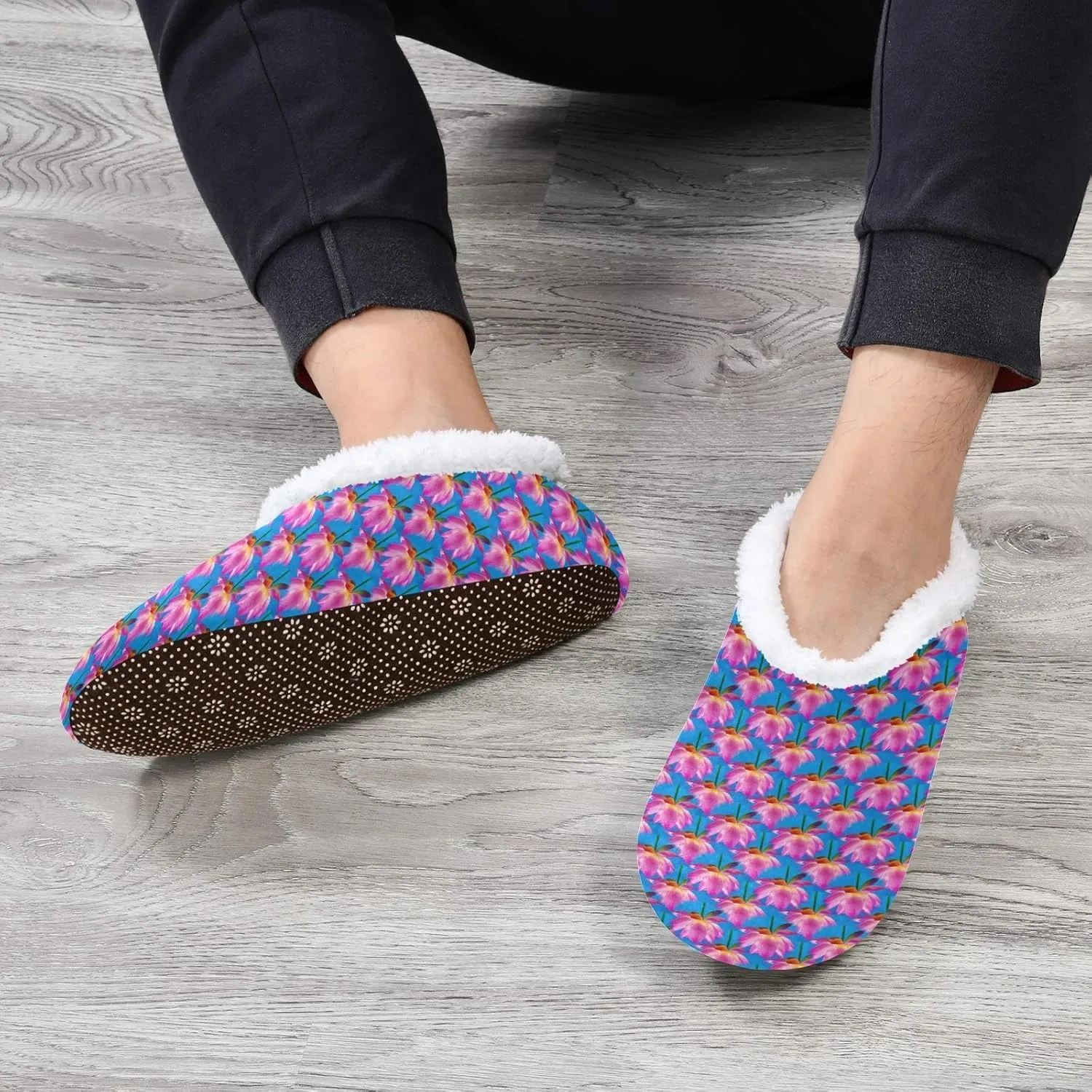 Winter House Slippers for Women/Men with Seamless Clover Element Cozy Fleece Slippers