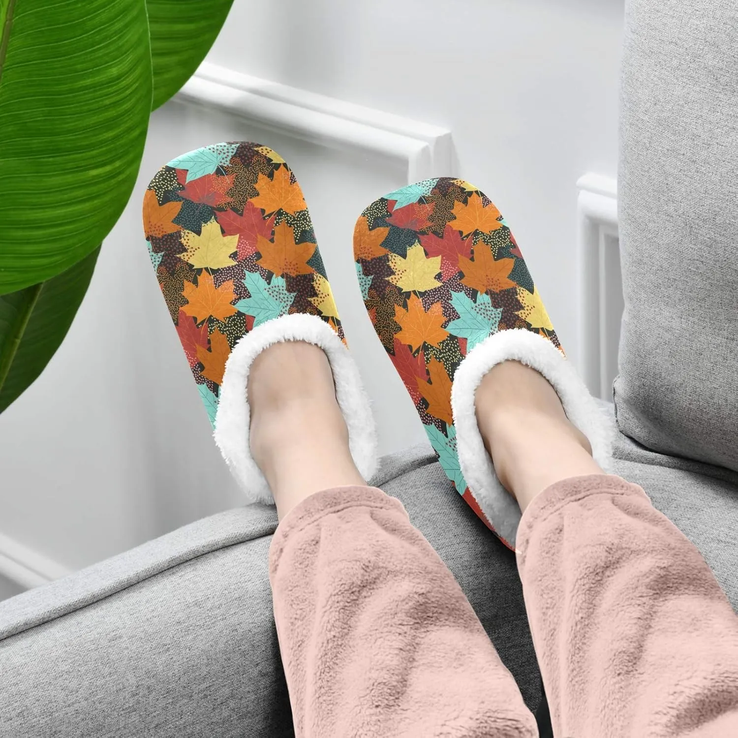 Winter House Slippers for Women/Men with Seamless Pattern with Fall Maple Leaves Element Cozy Fleece Slippers