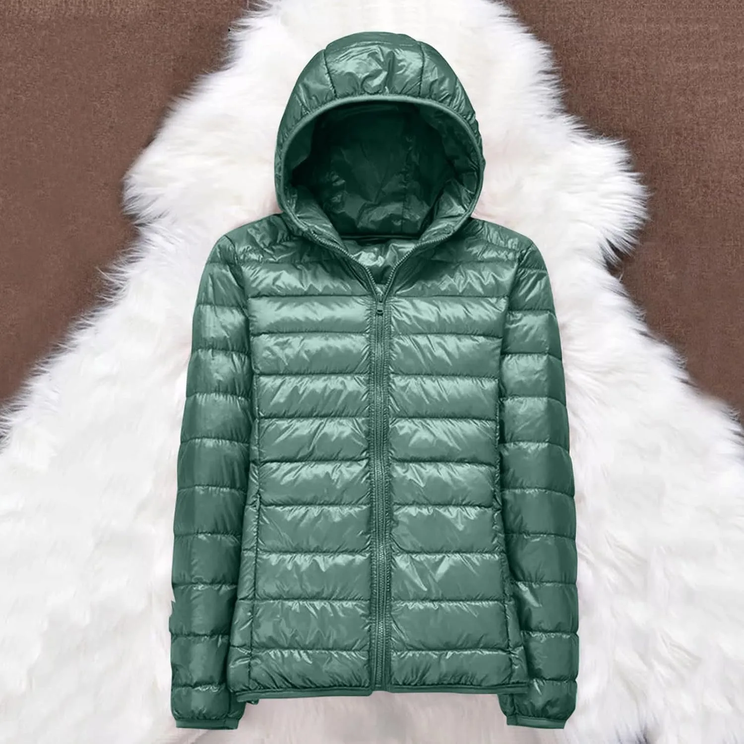 Women Packable Lightweight Full-Zip Puffer Jacket with Hood Quilted Winter Down Coat Ski Jacket Coat Puffer Jacket Womens