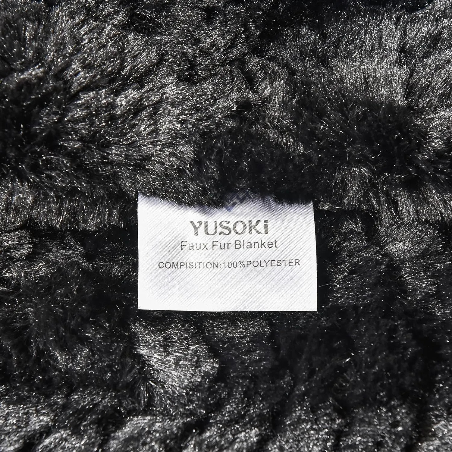YUSOKI Luxury Faux Fur Throw Blanket(Without Pillows) 2 Layers,3lb,All Ages,Home Decoration, (Black,50" x 63")