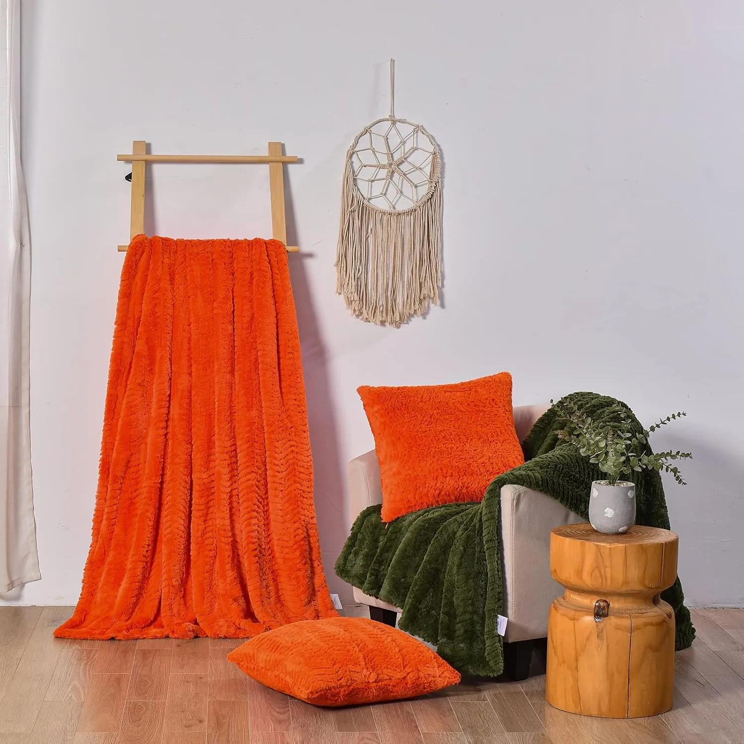 YUSOKI Luxury Faux Fur Throw Blanket(Without Pillows) 2 Layers,3lb,All Ages,Home Decoration, (Burnt Orange,50" x 63")
